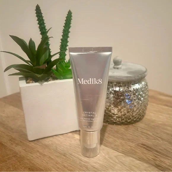 Medik8 Crystal Retinal 3 Night Serum 🆕 Better than Retinol💥 - Picture 2 of 9